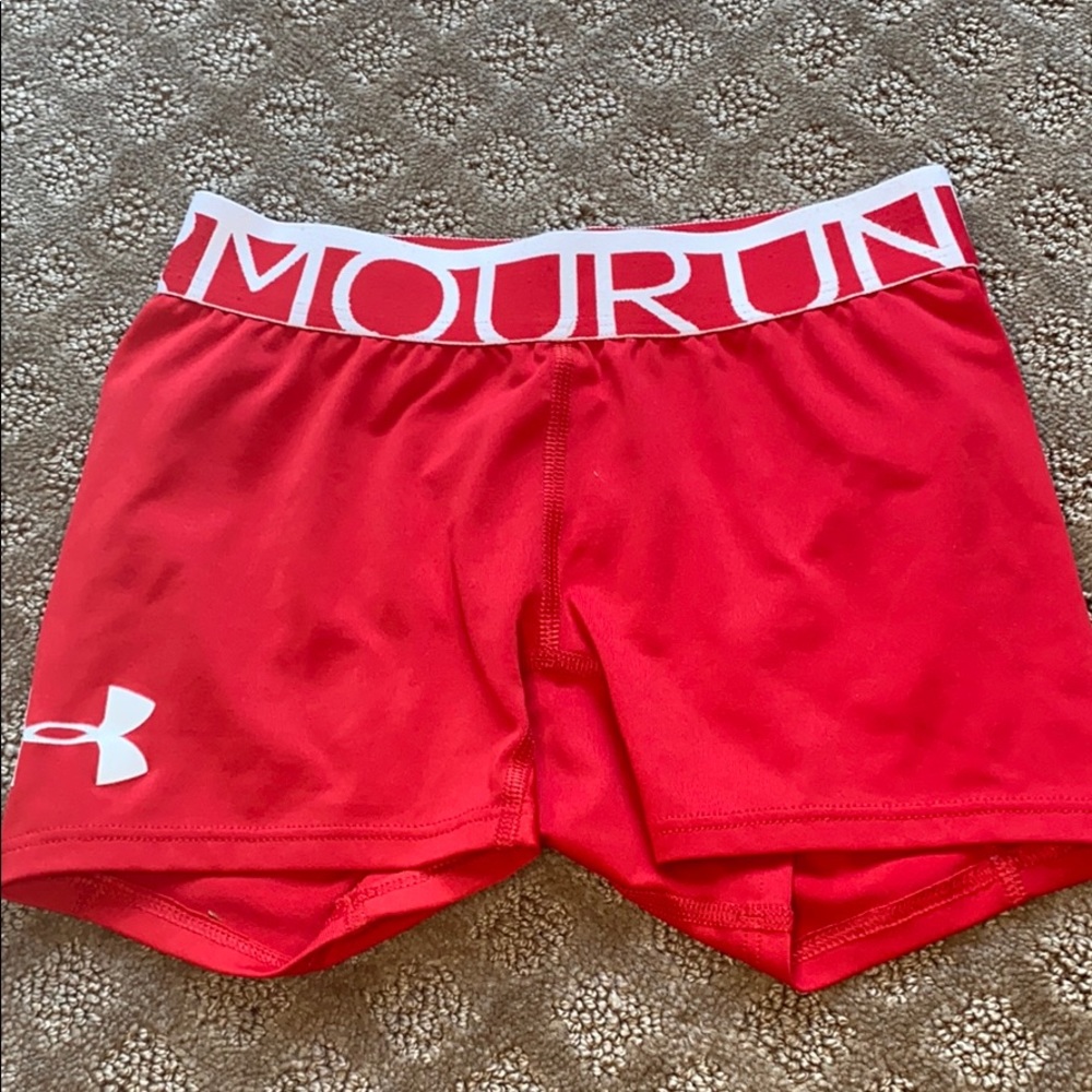 UNDER ARMOUR SHORTS (like Nike Pros)